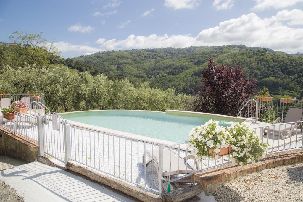 Podere Scoglio D'Oro Pescia Ngoại thất bức ảnh
