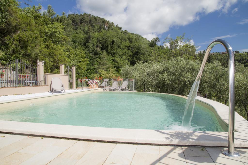 Podere Scoglio D'Oro Pescia Ngoại thất bức ảnh