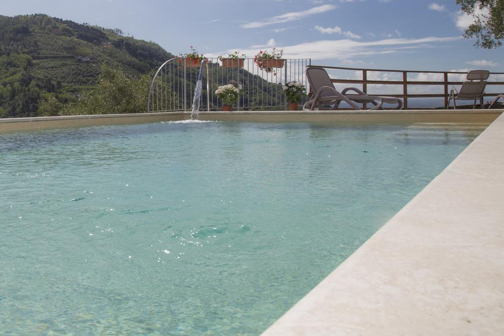 Podere Scoglio D'Oro Pescia Ngoại thất bức ảnh