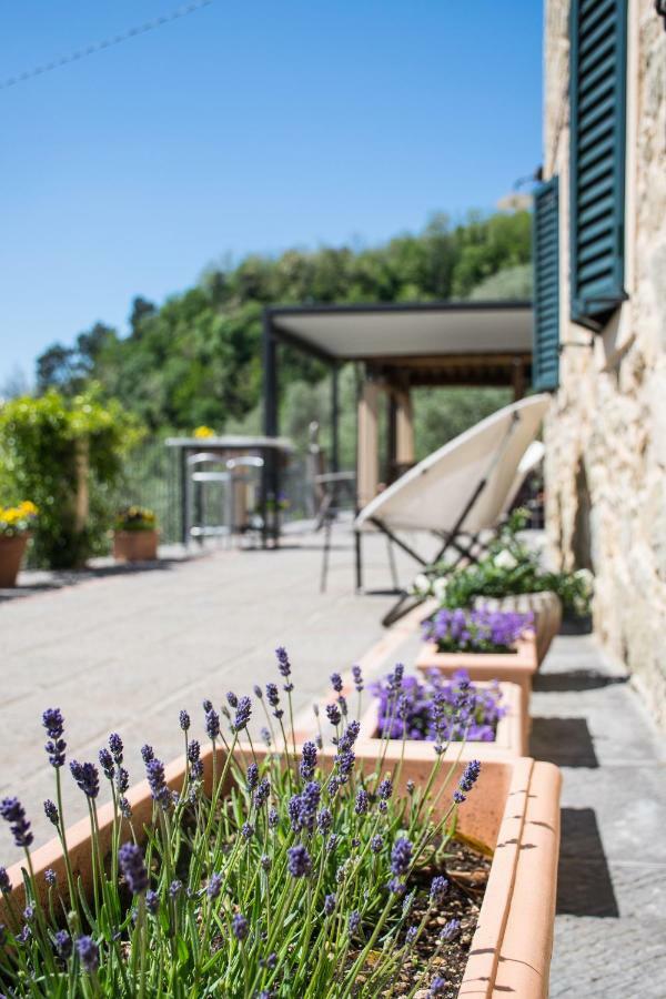 Podere Scoglio D'Oro Pescia Ngoại thất bức ảnh